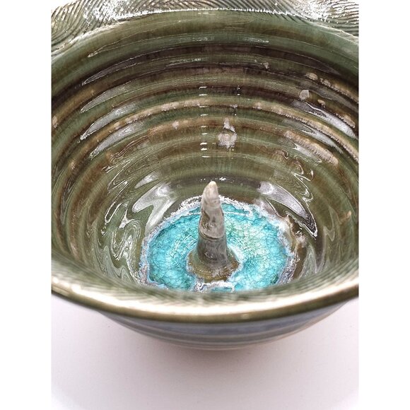 Handmade Ceramic Bowl With Green & Turquoise Glaze Perfect For Snacks Or Artsy V - Picture 1 of 8